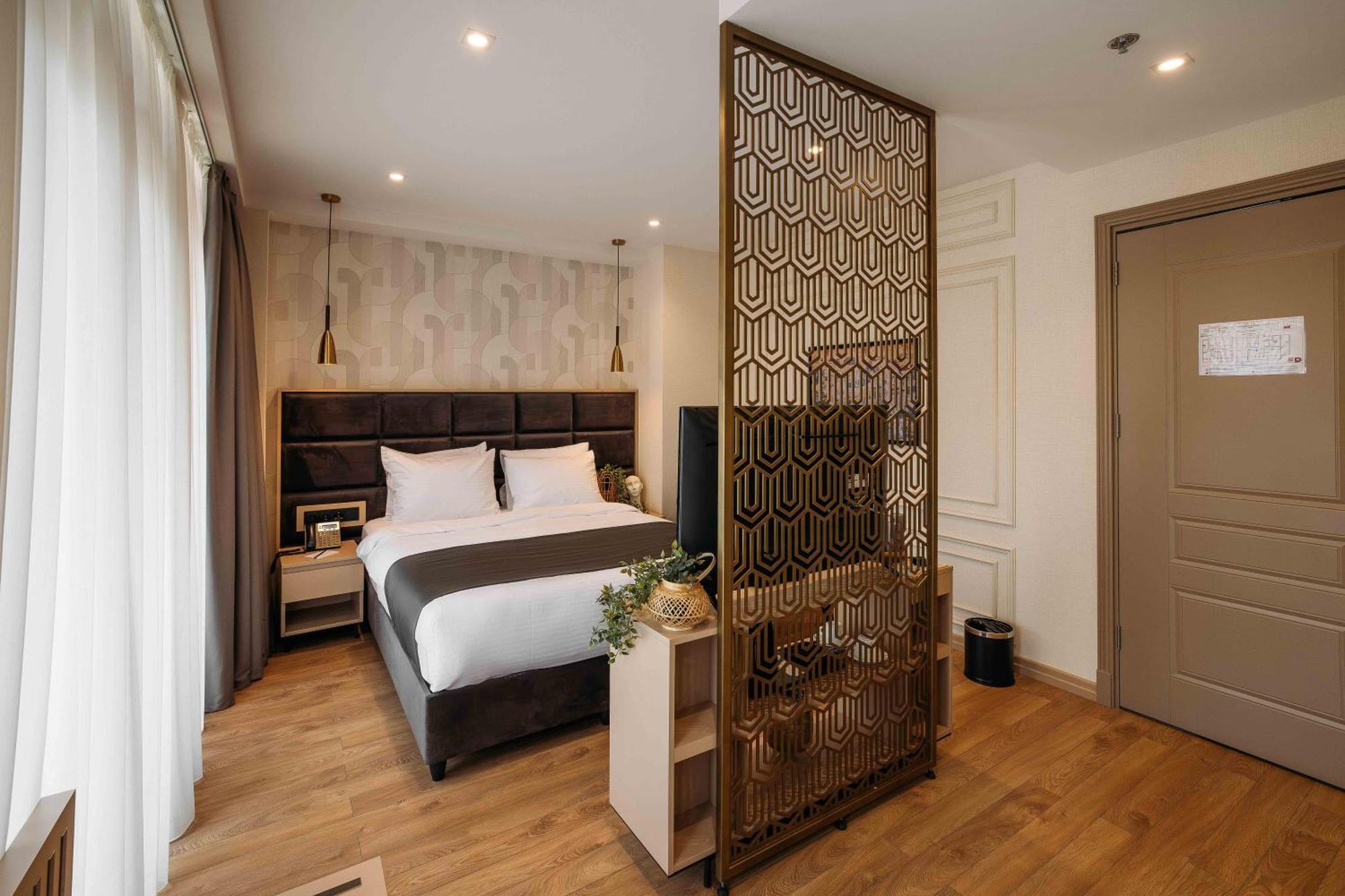 Hotel Monday By Dnt Group Тбилиси Экстерьер фото
